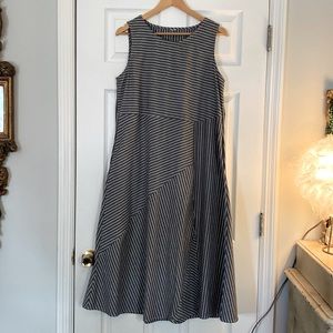 Grey and white striped linen sleeveless dress with POCKETS, size Large